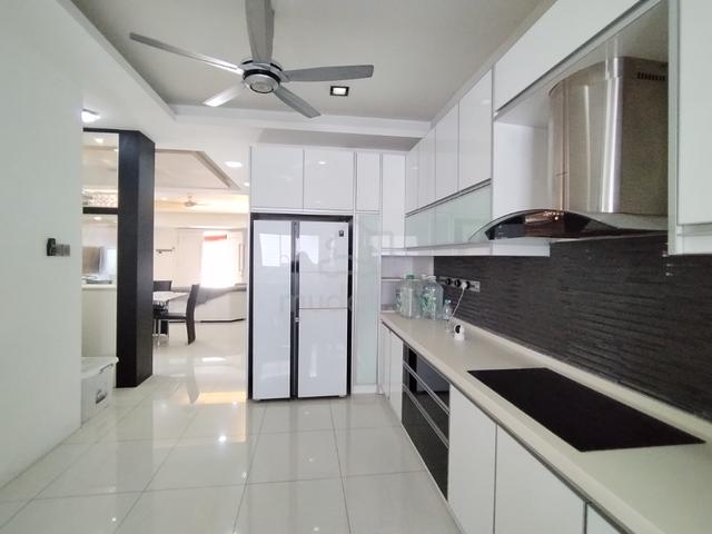 2storey terrace corner Kemuning (Nicely renovated Must View) 4