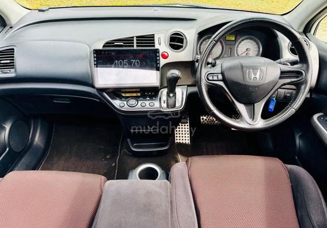 2012-Honda STREAM 1.8 RSZ FACELIFT(A)SUNROOF - 5