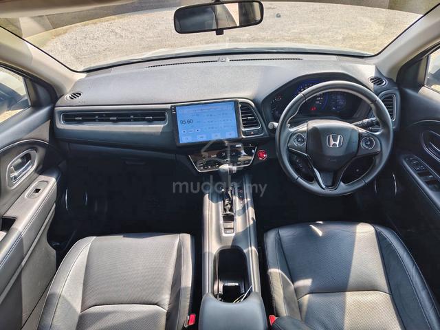 2021 Honda HR-V 1.8 V Spec 5-Years Warranty - 3