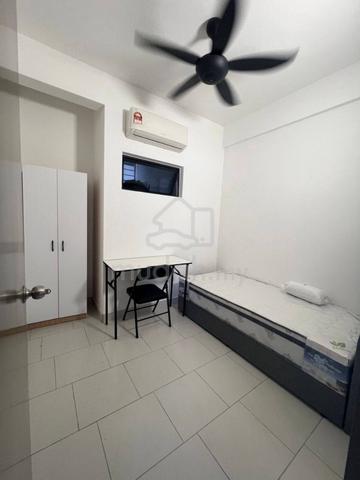Room For Rent @ Astetica Residences, Seri Kembangan 1
