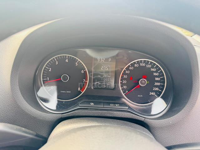 2011 Volkswagen POLO 1.2 TSI (CBU) (A) - 5