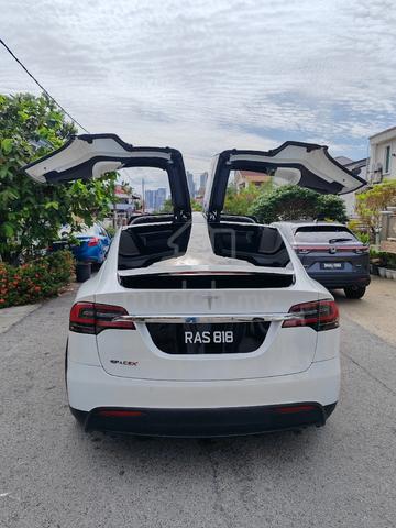 2020 Tesla MODEL X LONG RANGE AWD (A) - 4