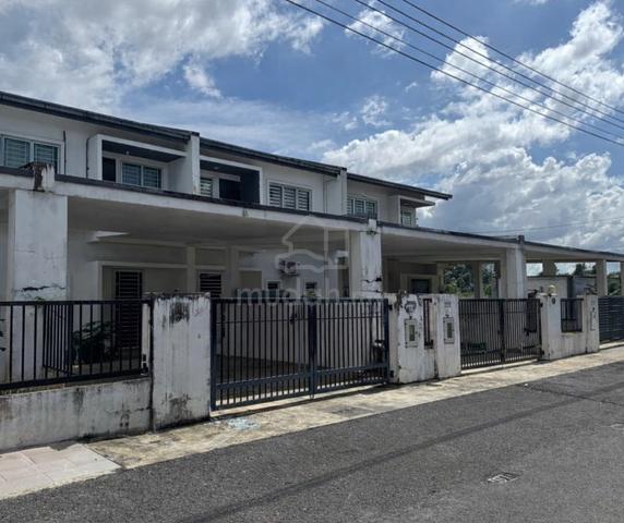 Double storey terrace intermediate at Kuching City mall 1