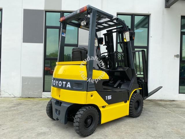 TOYOTA Battery Forklift 8 Series 8FB15 Recon - Commercial Vehicle ...