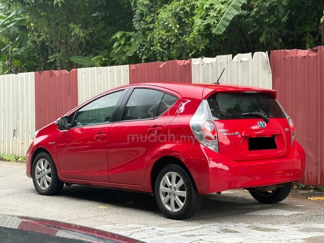 2013 Toyota PRIUS C 1.5 (HYBRID) (A) - 5