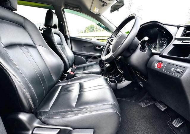 -2018-Honda BR-V 1.5 V-Spec (A) P/Start - 4