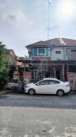 Maharani Ayu, Gated Guarded, Jalan Ismail, MUAR 1