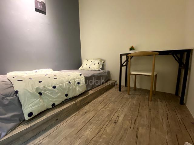 Bilik Sewa@Kulai (near iPark, AEON, Data Centre Sedernak, Senai) 1