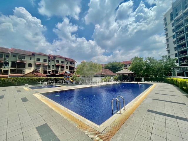Laman Tasik 1