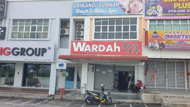 Terrace shop for rent 1