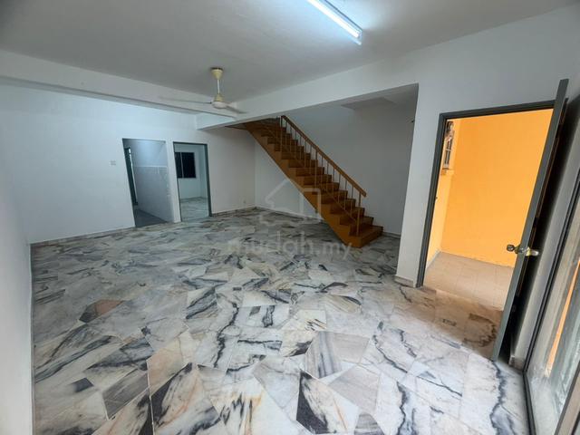 [Nice+Renovat] 2 Storey Terrace - Desa 1 Bandar Country Homes, Rawang 1