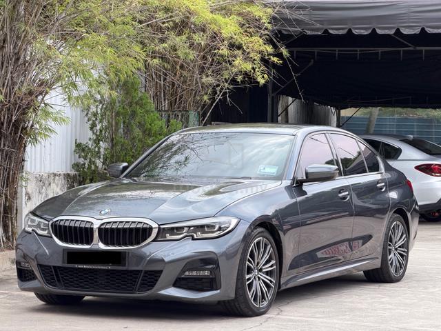 2022 BMW 330i 2.0L (A) - 1