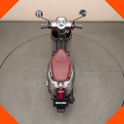2025 Benelli Panarea 125 - HQ - photo 9 of 10