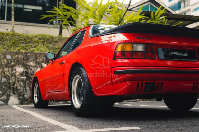 Porsche 944 2.5 (M) 911 Front Engine Classic - 3