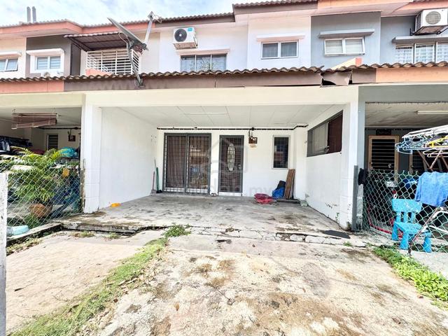 100% Loan , 2 Storey 4 Rooms 3 Baths , Bandar Saujana Putra 6 SP6 1