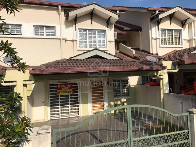 2- Storey Terrace House Kota Puteri Ijok 1