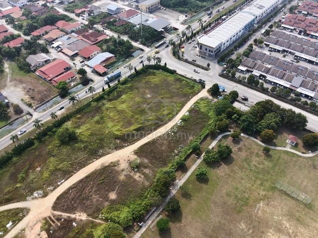 Super Mega Strategic Petrol Land Bandar Putera 2 1