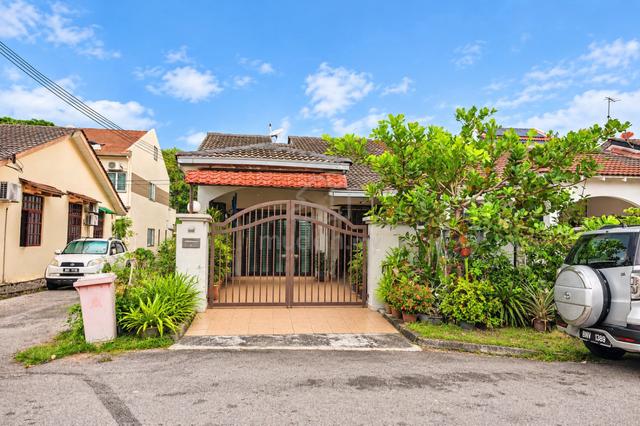 FREEHOLD 1-Storey End Lot 20x65 Gated Guarded SD11 Sri Damansara 1