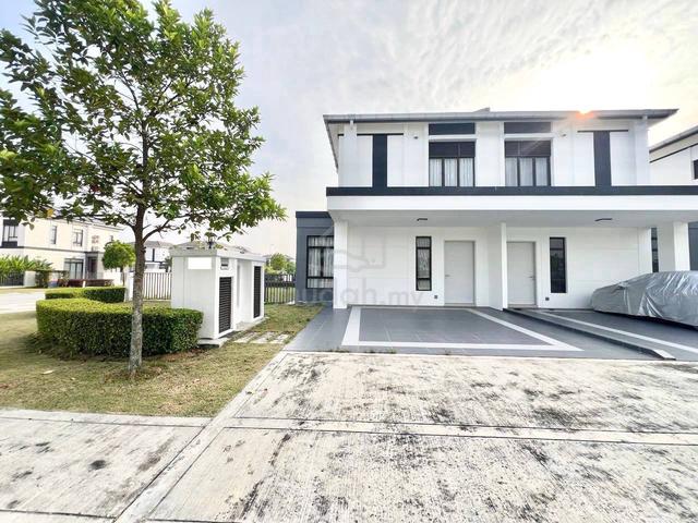 Corner Lot 2 Storey, Regent Garden @ Eco Grandeur, Puncak Alam 1