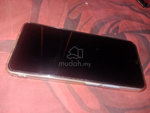 Realme - photo 2 of 2
