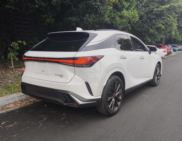 2023 Lexus RX350 F SPORT 20173KM Rear Recline Seat - 3