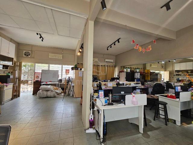 Medan Mutiara Sg Nibong ground floor shoplot for sales 1