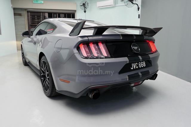 2018 Ford MUSTANG 2.3 ECOBOOST (A) Carbon Interior - 5