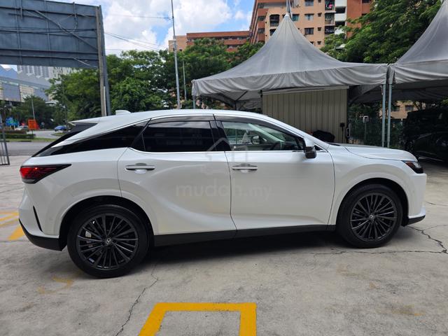 2023 Lexus RX350 2.4 VERSION L 5A/10k km Luxury - 2