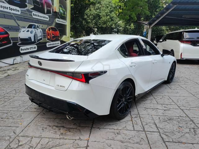 2021 Lexus IS300 2.0 F-SPORT MODE BLACK (FULL) 19K - 2
