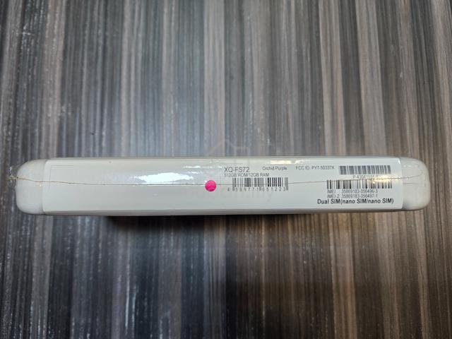 Brand New Sony Xperia 1 vii 5G 12GB Ram 512GB Dual - photo 3 of 5