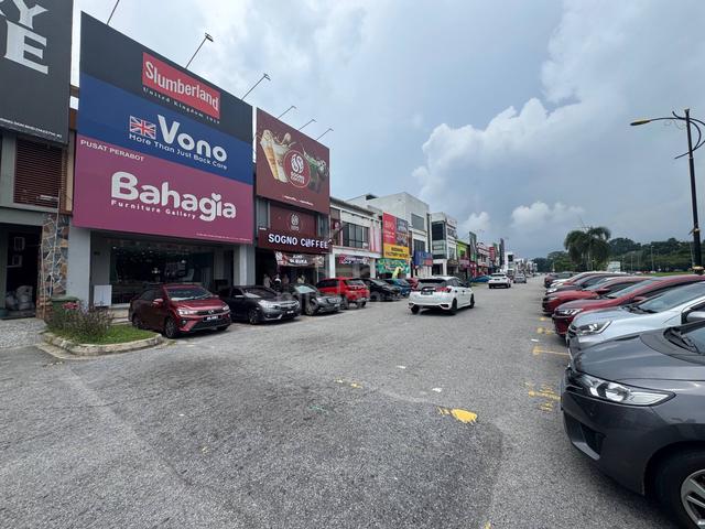 Ground Floor + Basement Shoplot💥 Seksyen 8, Bandar Baru Bangi 1