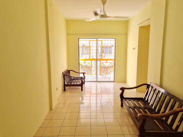 Impian Sentosa 1