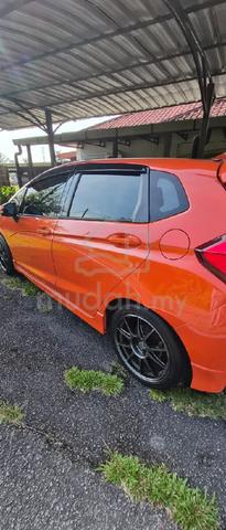 2016 Honda JAZZ 1.5 V MY2014 (A) - 3