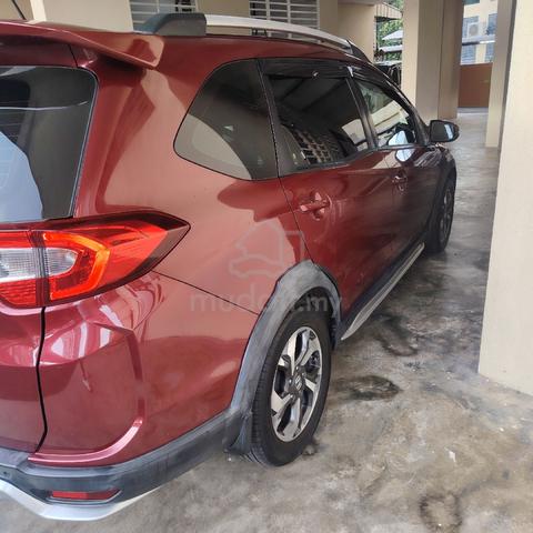 2018 Honda BR-V 1.5 E -- (A) - 3