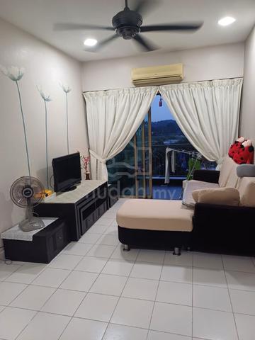 Danga View Apartment 1