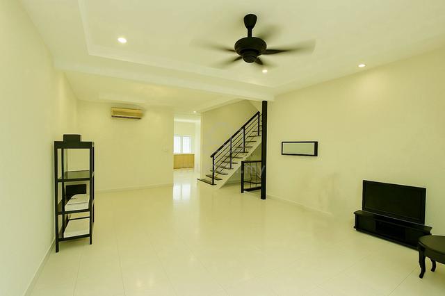 2sty Sering Ukay Ampang (FREEHOLD, Guarded) sierra hijauan nassim 1