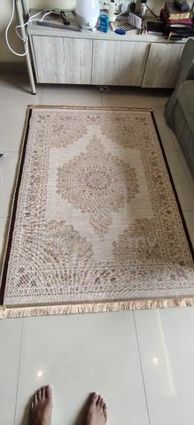 carpet  - photo 4 of 5