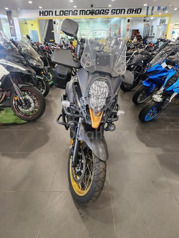 Suzuki vstrom v strom 650 versys tracer - photo 2 of 10