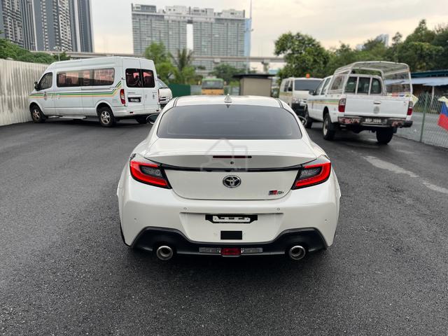 2022 Toyota GR86 2.4 RZ (A) | Like New | PM NOW - 4