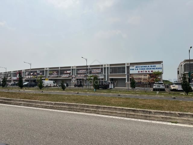 Bandar metro puchong new shop lot facing main road 1