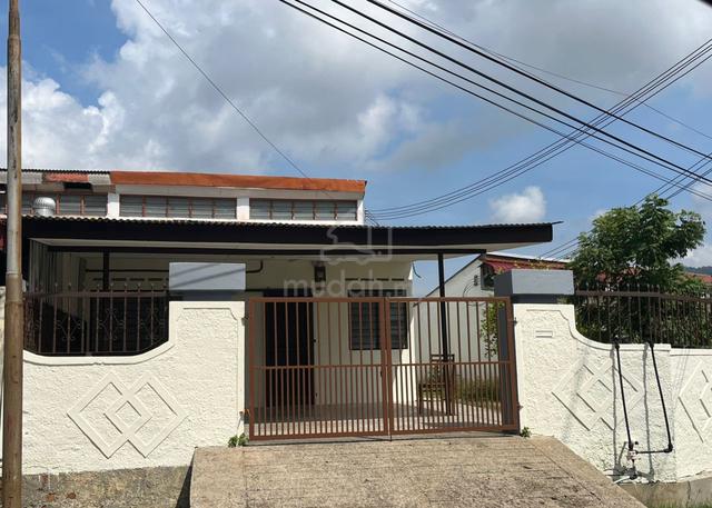 {Freehold Single Storey Taman Clonlee Tampin/Fully Extended/TipTopcond 1