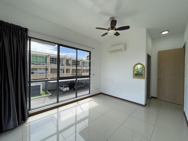 Lido Four Seasons Residence 1