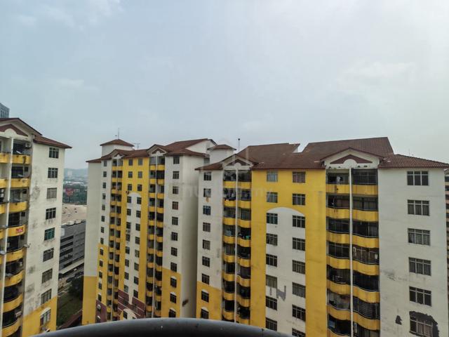 House for Rent at Lagoon Perdana Apartment 1