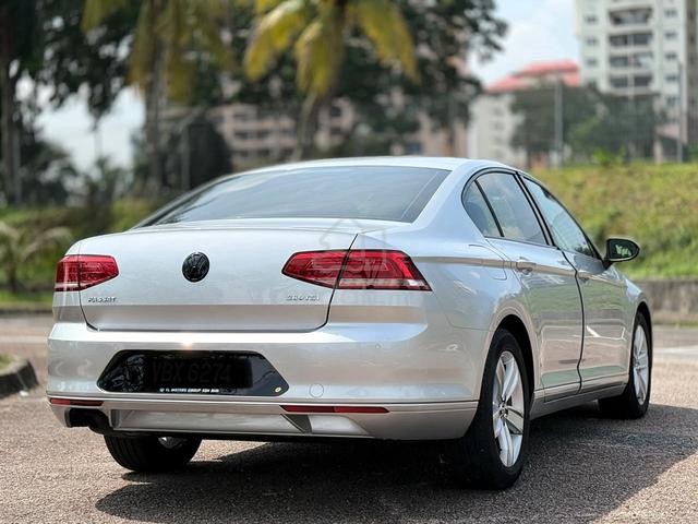 •2017 Reg18✓ Volkswagen PASSAT 1.8 TSI TRENDLINE+ - 4