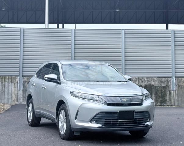 2020 Toyota HARRIER 2.0 Tip Top Condition - 1