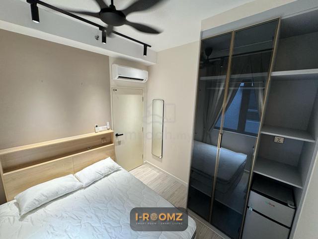 Seri Kembangan Middle Room For Rent Meta City Book With RM100 Furnish 1