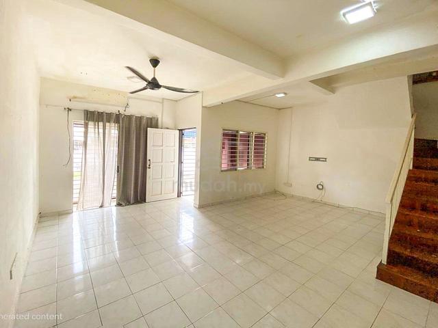 DEKAT SURAU TANAH LUAS 2 Storey Terrace Fasa 1 Bandar Tasik Kesuma 4