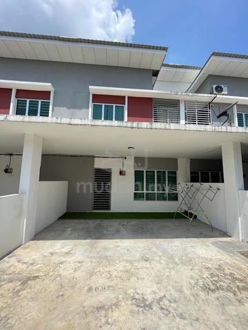Meru suria teres 2tingkat untuk disewa/jual 1