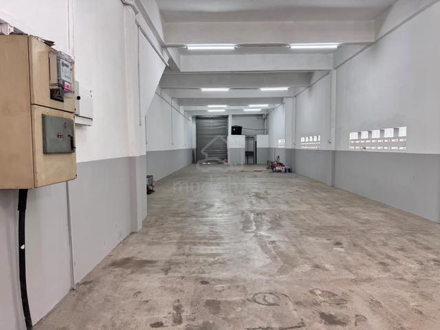 Pandamaran Port Klang Double Storey Link Factory For Rent 1