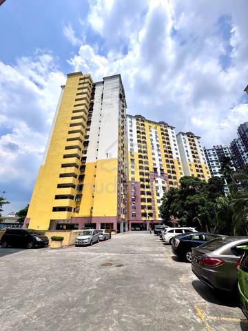 Lagoon Perdana 1
